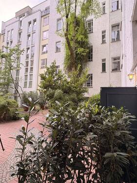Apartment 163-12.JPG - 