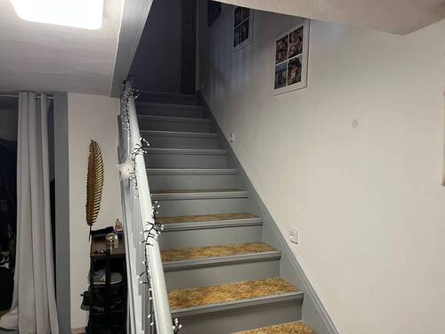 Treppe Hauptwohnung - 