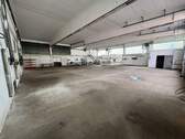 Werk & Lagerhalle - Lager- und Werkzeughalle Büroflächen mit 650 m², Parkplätze und Keller in sehr guter Lage und Anbindung zur Autobahn in Altenstadt WN zu vermieten