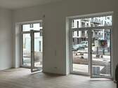 Wohnzimmer - Moderne 3-Zimmer Wohnung mit Terrasse, Garten und Stellplatz