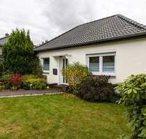 *** EFH - 2 ZKB - RENOVIERT und SANIERT in 2017 mit GARAGE *** - Delmenhorst Brendel/Adelheide