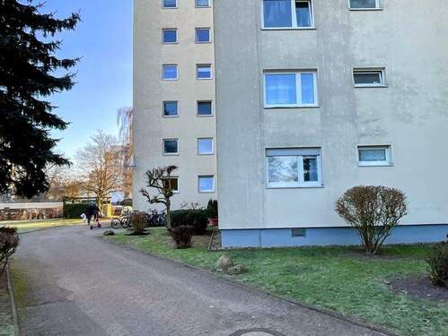 Aussenansicht - 1 - Etagenwohnung mit 65,00 m&sup2; in Braunschweig zum Kaufen