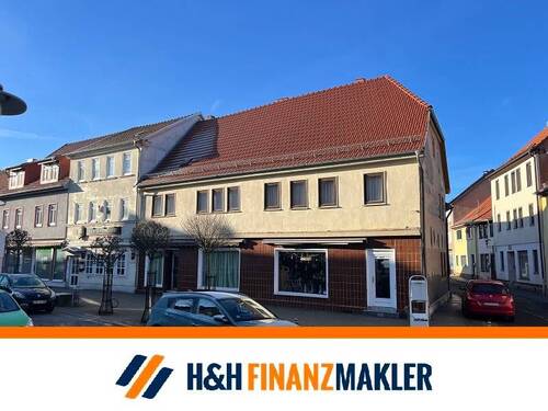 Titelbild - Nur 658 €m² - Historisches Stadthaus im Ohrdrufer Zentrum zum Verkauf!