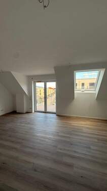 Wohnzimmer - 3 Zimmer Etagenwohnung zur Miete in Bamberg