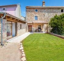 Authentisches Steinhaus, neu renoviert - Medulin