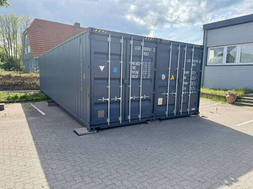 2 - Halle in Lübeck