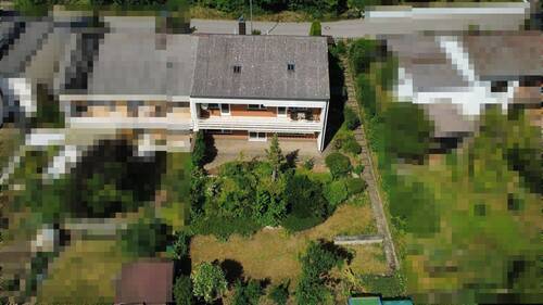 Hausansicht mit Garten Süd - 5 Zimmer Doppelhaushälfte zum Kaufen in Nittendorf