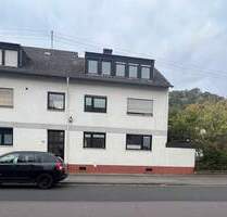 Dachgeschosswohnung mit 2 ZKB in gepflegtem Mehrfamilienhaus – Quinter Straße 26, Ehrang - Trier