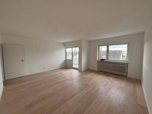 W21-Wohnzimmer (2) - Ihre frisch sanierte 3-Zimmer-Wohnung in Dreieich-Sprendlingen