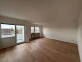 W21-Wohnzimmer (1) - 3 Zimmer Etagenwohnung zur Miete in Dreieich