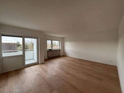 W21-Wohnzimmer (1) - 3 Zimmer Etagenwohnung zur Miete in Dreieich