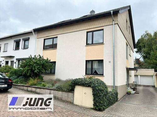 Außenansicht - 3 ZKB Wohnung mit Balkon in ruhiger Sackgasse