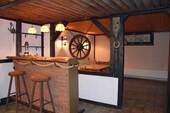 Partyraum mit Bar - 