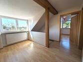 Flur DG m. Dachgaube - 