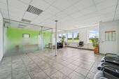 Büro OG Gebäude 1 - 