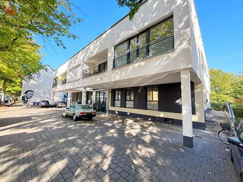 Seitenansicht - 3 Zimmer Etagenwohnung in Leverkusen