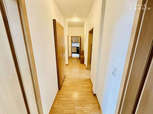 Flur - 4 Zimmer Etagenwohnung zum Kaufen in Wuppertal