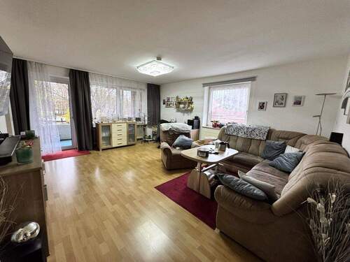 Wohnzimmer - Etagenwohnung mit 85,40 m&sup2; in Wardenburg zum Kaufen