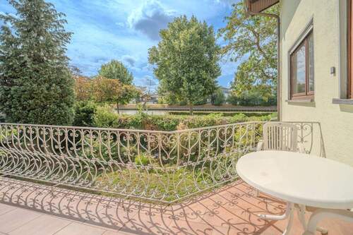 Balkon mit Wasserblick - 