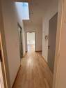 Flur Richtung Wohnzimmer - 