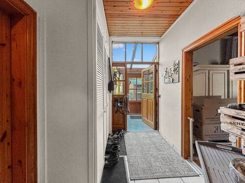 Eingangsbereich - 5 Zimmer Etagenwohnung zum Kaufen in Rondeshagen