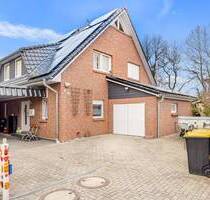 Großzügiges Zuhause mit separater Einliegerwohnung - Pinneberg