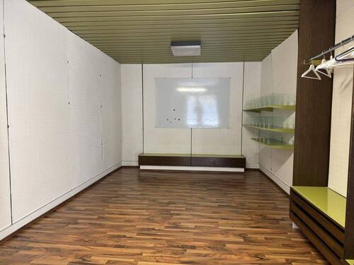 Ladenlokal - Gewerbeobjekt (Büro, Produktion, Verkauf) in Baiersbronn