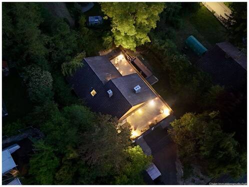 Haus Buch am Erlbach - Licht, Raum und Perspektive: Ihr neues Zuhause im Buch am Erlbach