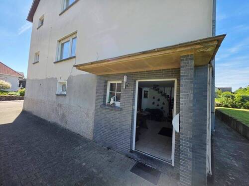 Eingang (1) - Mehrfamilienhaus, Wohnhaus mit 204,80 m&sup2; in Krottelbach zum Kaufen
