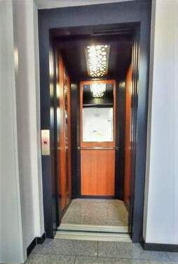 Personenaufzug - Etagenwohnung mit 95,00 m² in Kassel zur Miete