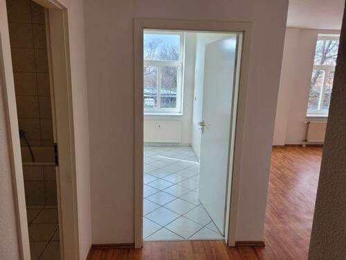 Zugang zum Bad, Wohnküche und Wohn-Schlaf-Zimmer - 