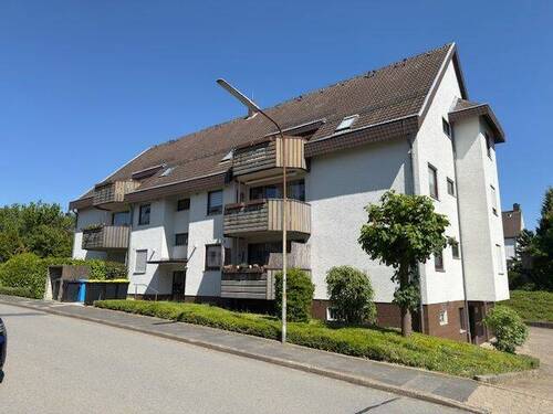 Ansicht von der Straße - 4 Zimmer Etagenwohnung zum Kaufen in Herzberg am Harz