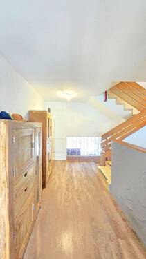 Bild 2 - 5 Zimmer Mehrfamilienhaus, Wohnhaus in Lottstetten