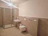 Bad.jpg - 2 Zimmer Etagenwohnung zur Miete in Döbeln
