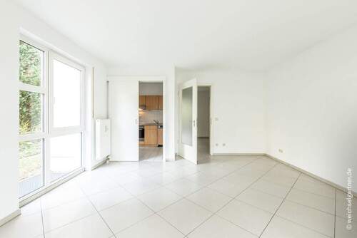 Wohnbereich mit Terrassenzugang - 