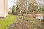 Großzügiger Privatgarten - 