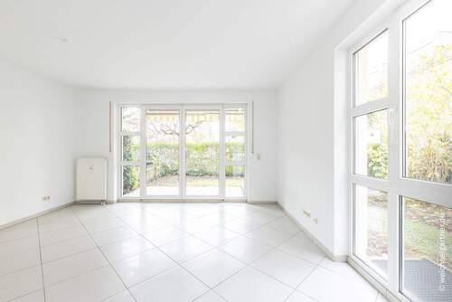 Bezugsfreie Eigentumswohnung - 2 Zimmer Etagenwohnung zum Kaufen in München