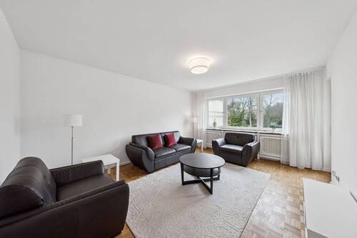 Wohnzimmer - 3 Zimmer Etagenwohnung zum Kaufen in Berlin