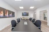Besprechung - 