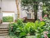 Sky & Courtyard - 