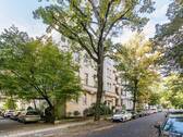 Sky & Courtyard - 
