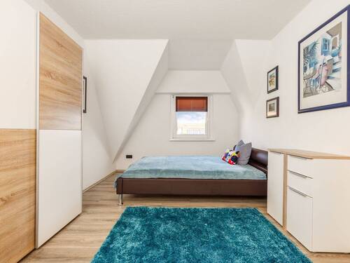 Sky & Courtyard - 
