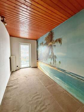 Kinderzimmer mit Zugang zum Balkon - 