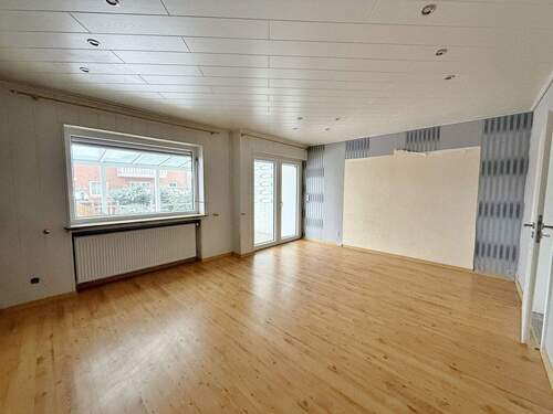 Wohn- und Esszimmer - 