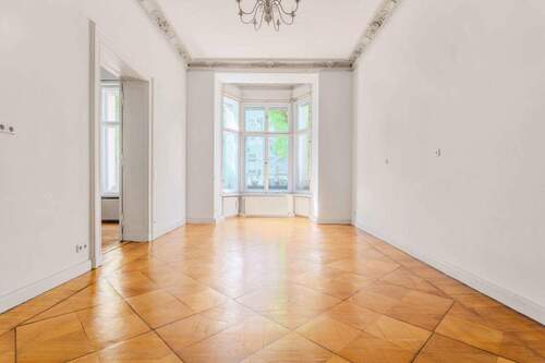 Wuchtige Altbau-Ästhetik - Etagenwohnung mit 130,00 m² in Berlin / Kreuzberg zum Kaufen