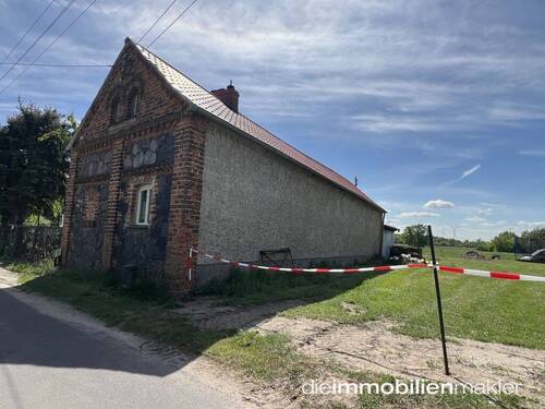 Hausansicht - 2 Zimmer Mehrfamilienhaus, Wohnhaus in Märkische Heide