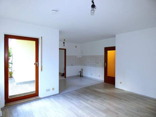 Wohnzimmer / Offene Küche - 2 Zimmer Terrassenwohnung in Markdorf