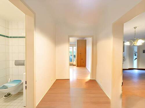 Eingangsbereich Beispiel - 3 Zimmer Etagenwohnung in Nördlingen