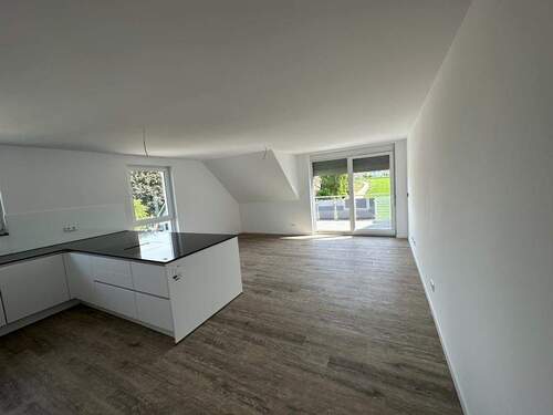 Küche Wohn-u.Essbereich - 4 Zimmer Etagenwohnung in Freiberg am Neckar