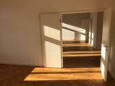 Blick ins Wohnzimmer.jpeg - 